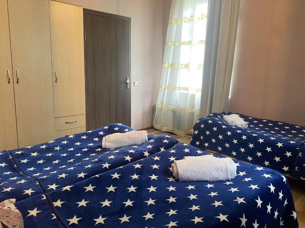 Guesthouse Venera เมสเตีย ภายนอก รูปภาพ