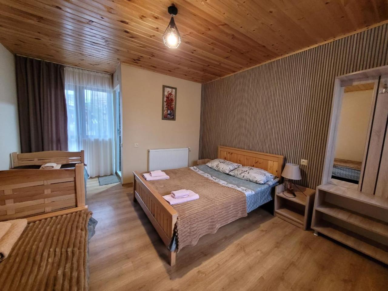 Guesthouse Venera เมสเตีย ภายนอก รูปภาพ